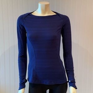 Lululemon Black & Blue Striped Top sz 4